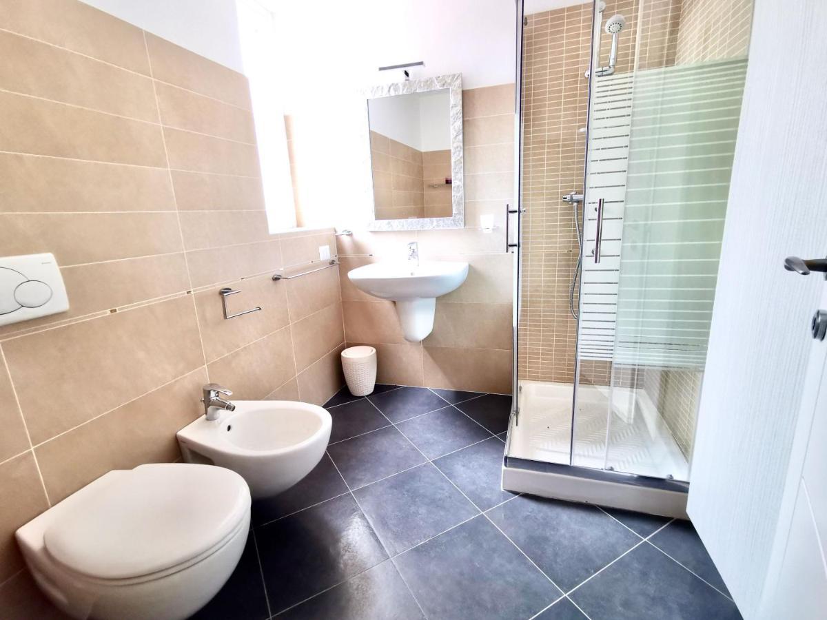Manzoni By Design Studio Bellano Exterior foto